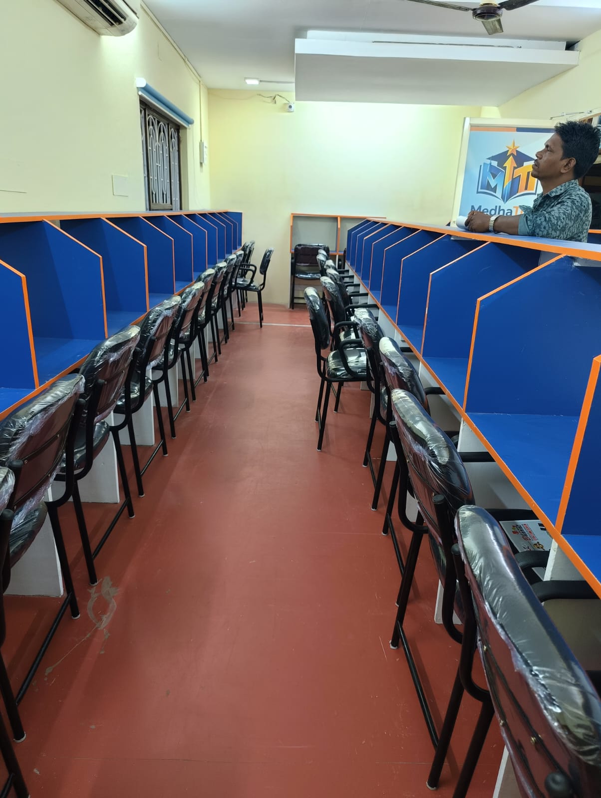 Library reading hall
